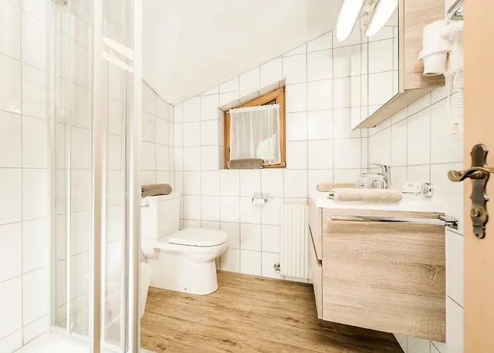 Πανσιόν Gaestehaus Oblasser Mayrhofen