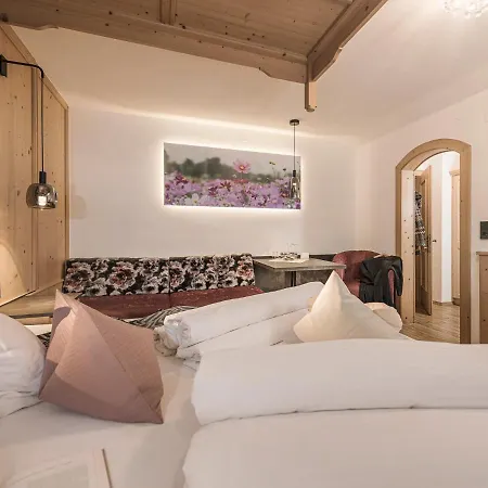 بيت ضيافة Gaestehaus Oblasser 3*